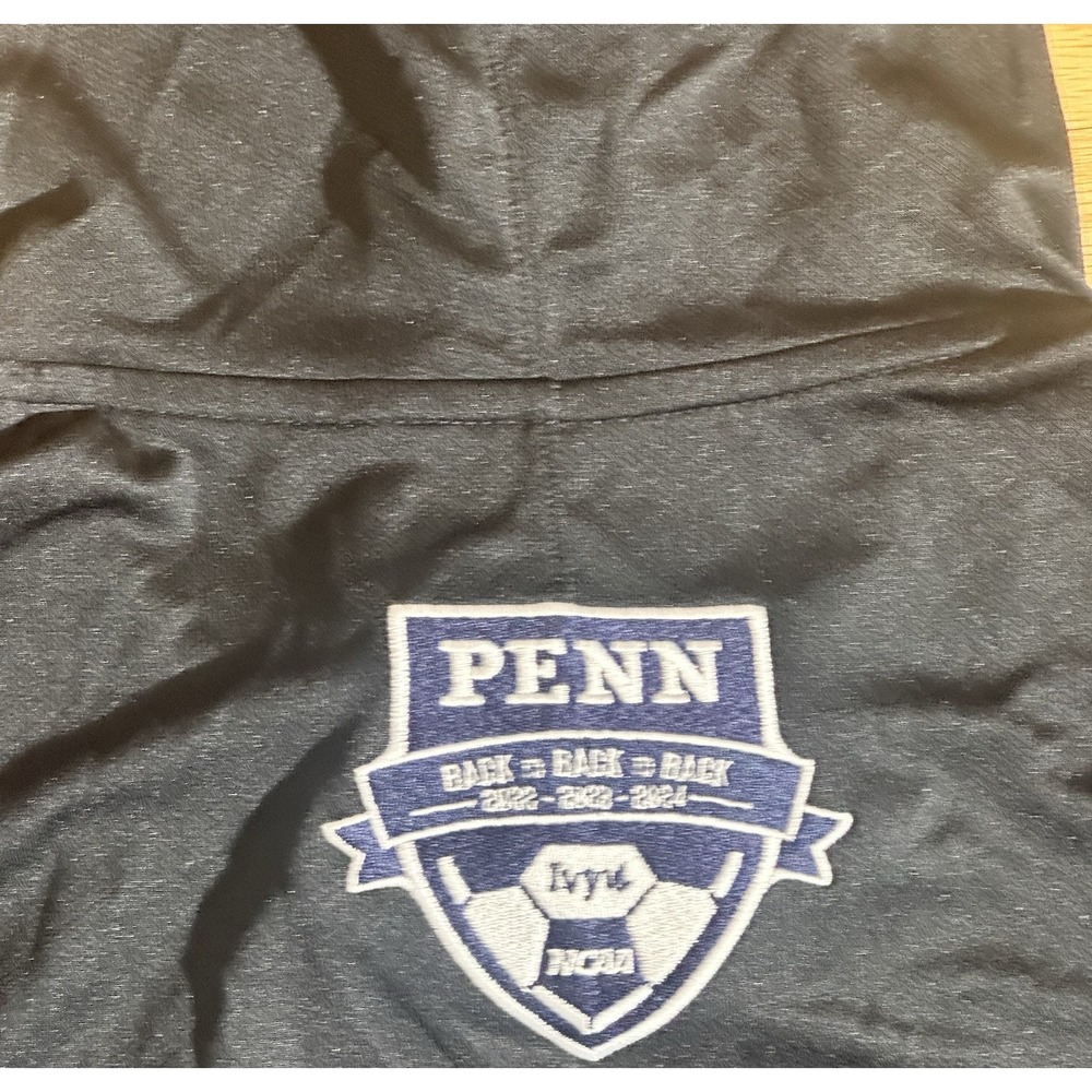 Vintage/Y2K Nike Penn Quakers Navy Blue Long Sleeve Hooded Training Tee Size XL - Picture 6 of 6
